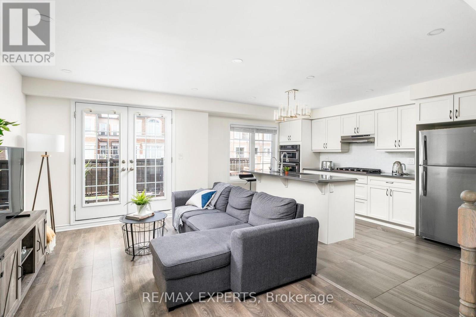 15 MCGRATH AVENUE - 21