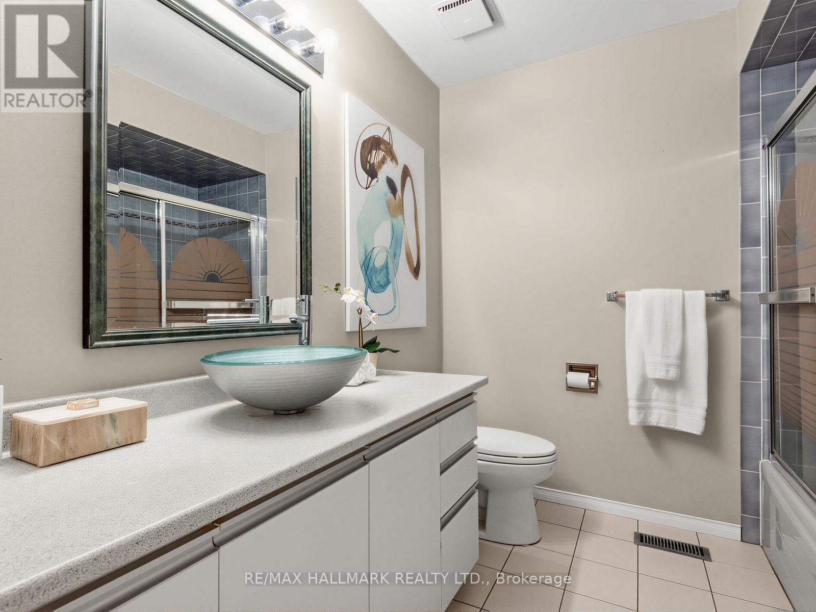 185 AURORA HEIGHTS DRIVE - Image 28