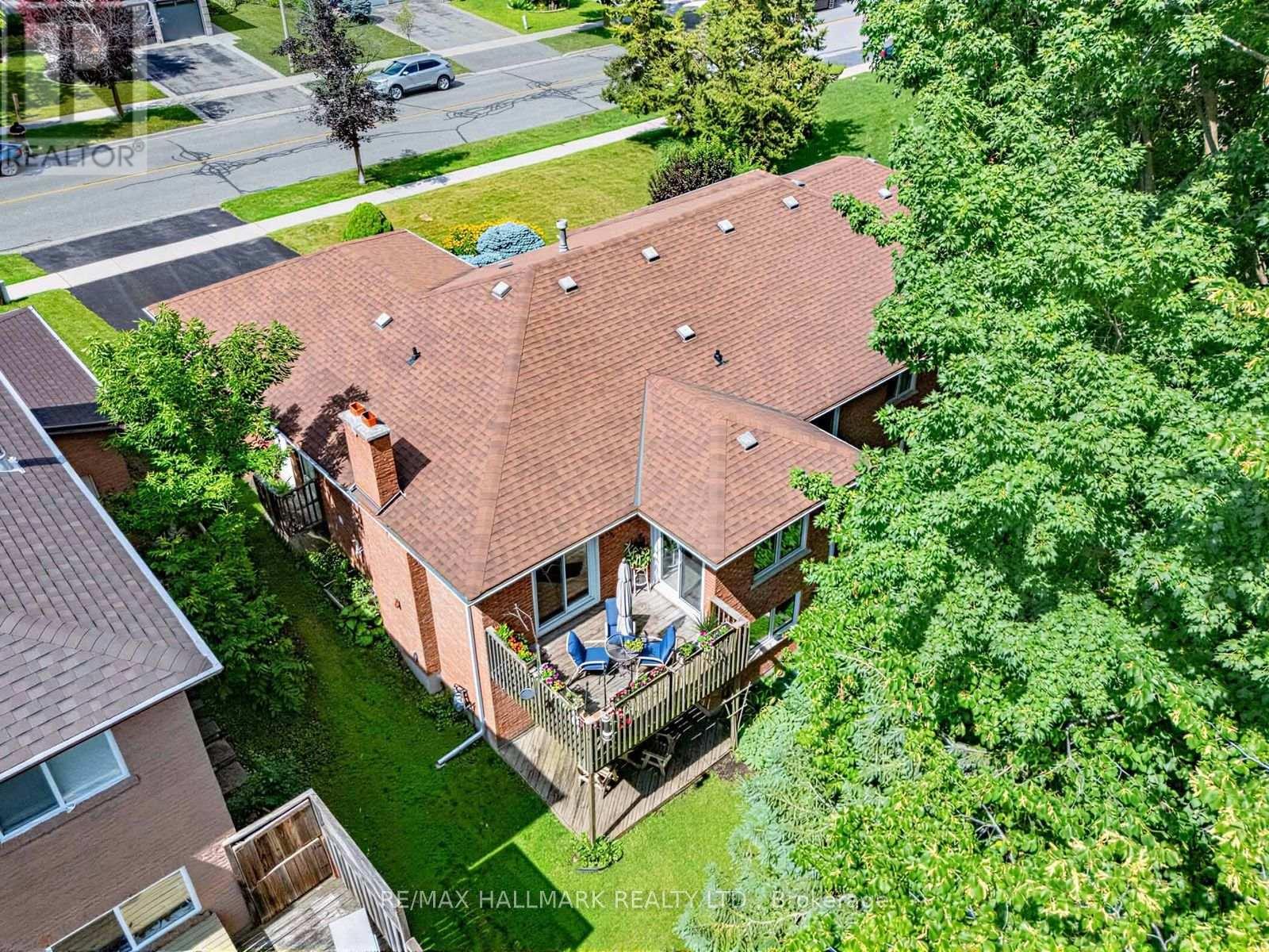 185 AURORA HEIGHTS DRIVE - Image 36