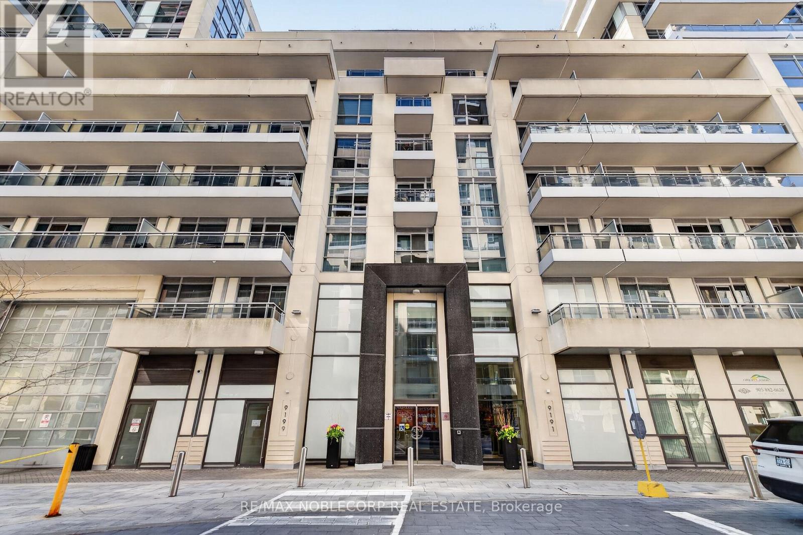 #102SE 9199 YONGE STREET N - Image 3