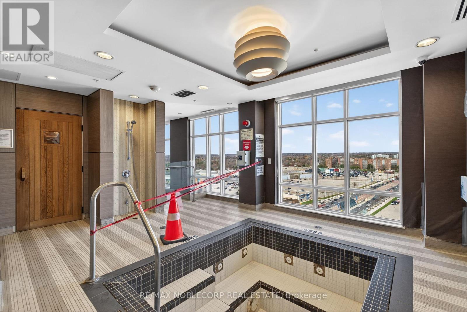 #102SE 9199 YONGE STREET N - Image 38