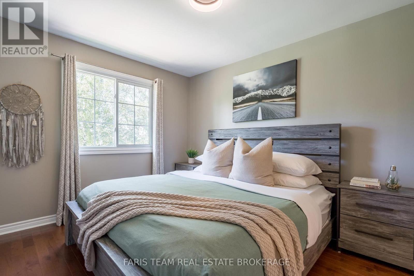 1765 FLOS ROAD 4 W - Image 19