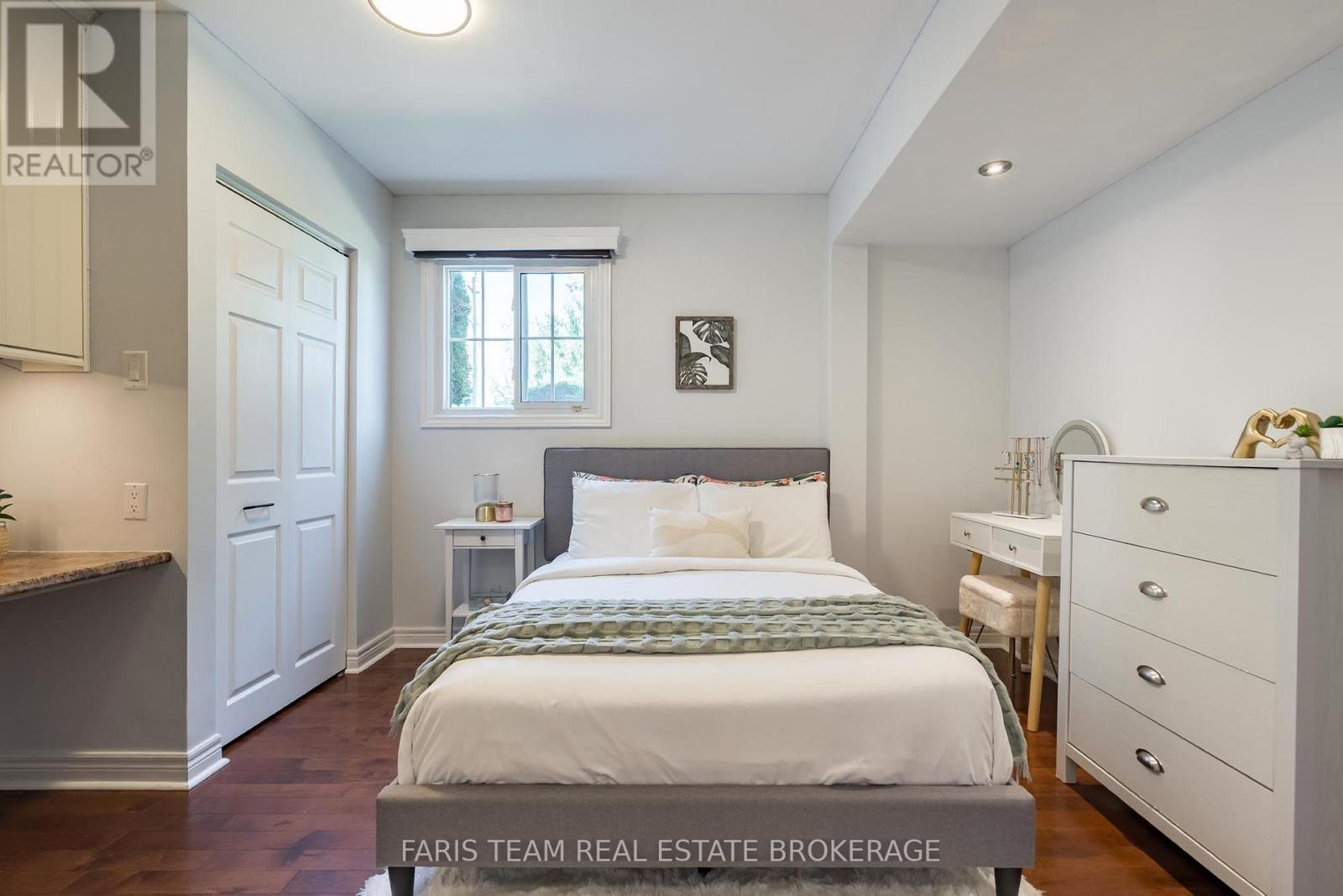 1765 FLOS ROAD 4 W - Image 27