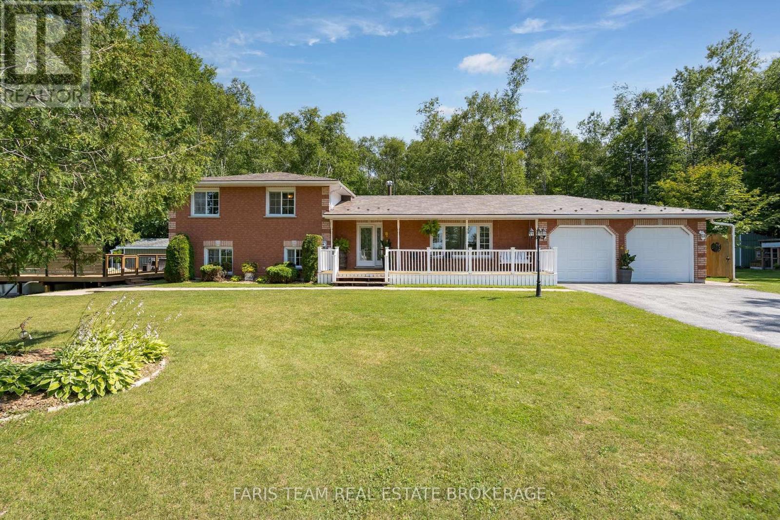 1765 FLOS ROAD 4 W - Image 3