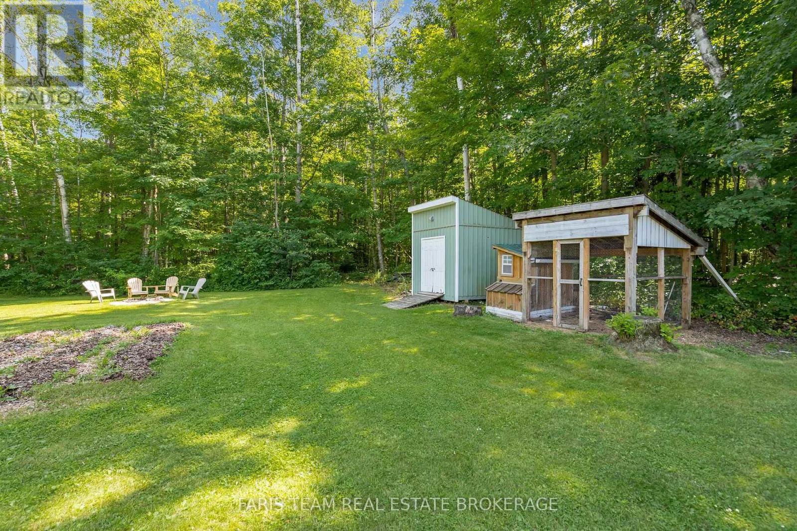 1765 FLOS ROAD 4 W - Image 48