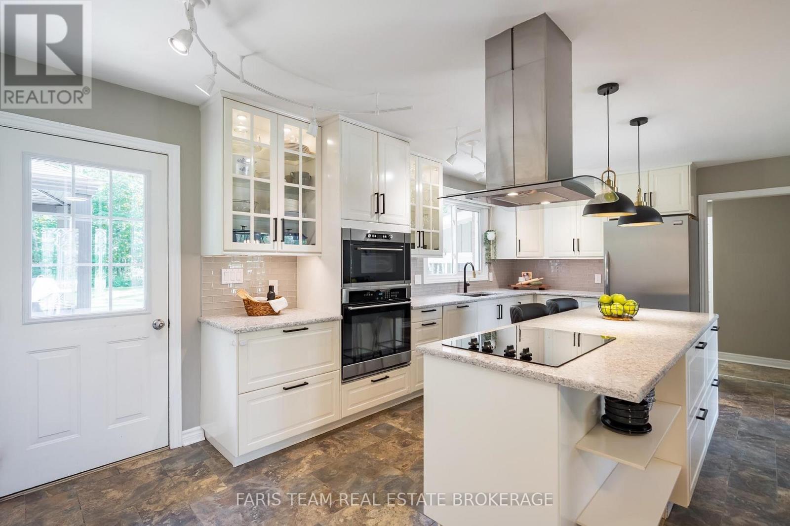 1765 FLOS ROAD 4 W - Image 6