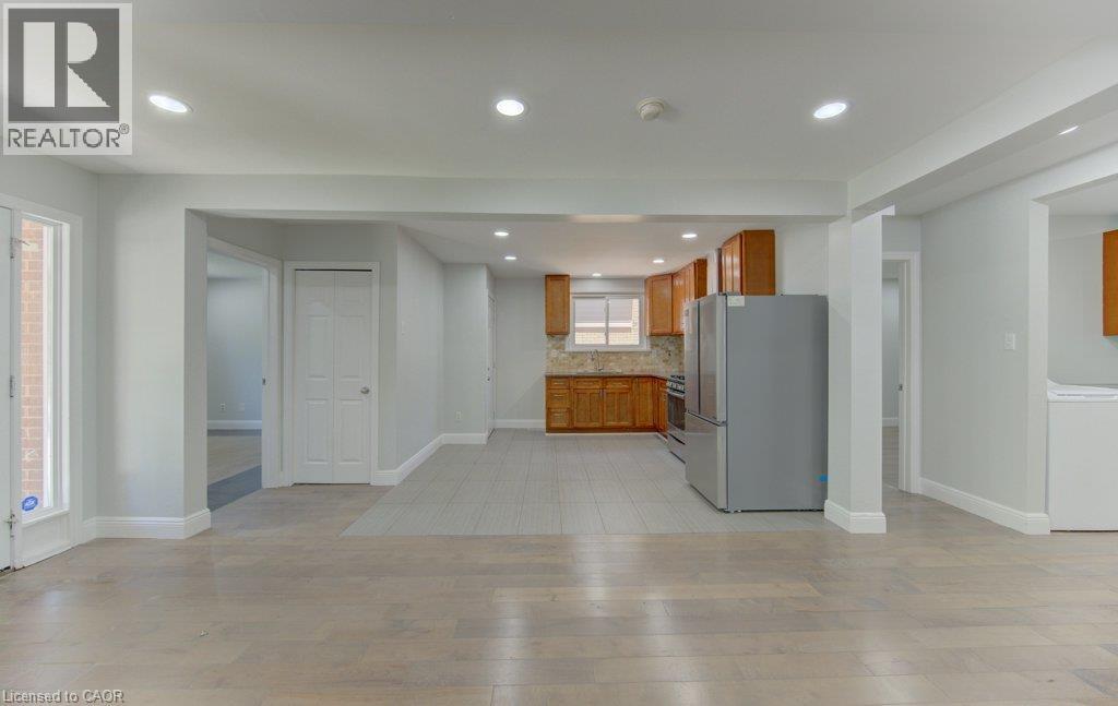 80 LOWER CANADA Crescent - 8