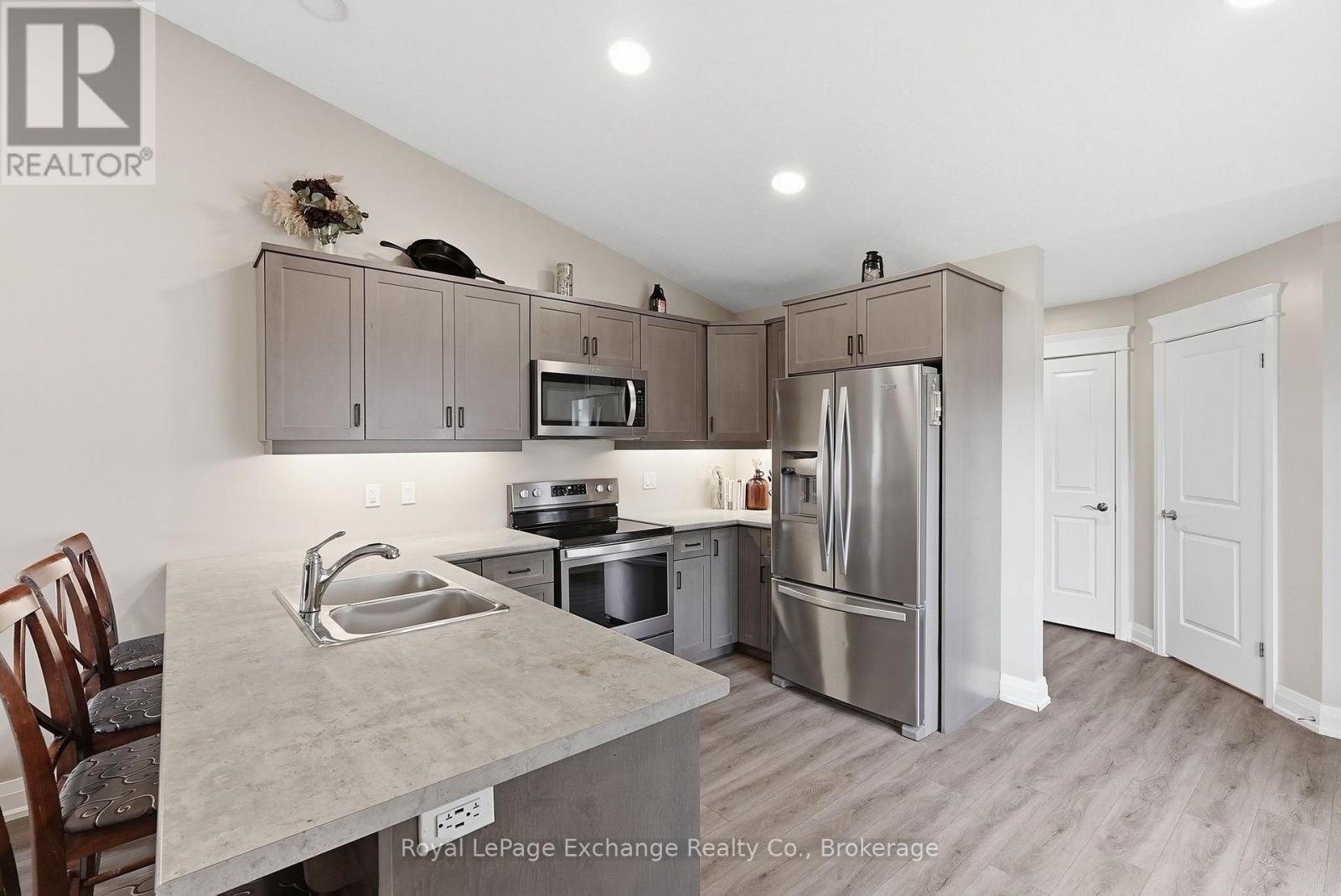 241 ECCLES AVENUE - Image 13