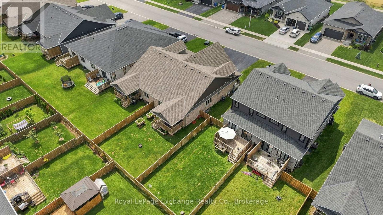 241 ECCLES AVENUE - Image 42