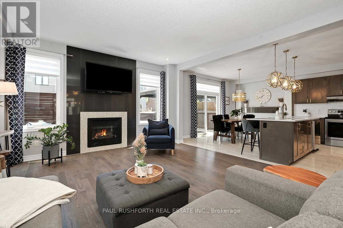 4 Bed, 3 Bath House for Sale in Ottawa – 253 ENCLAVE WALK, Ottawa – MLS# X13247136 - Image 17