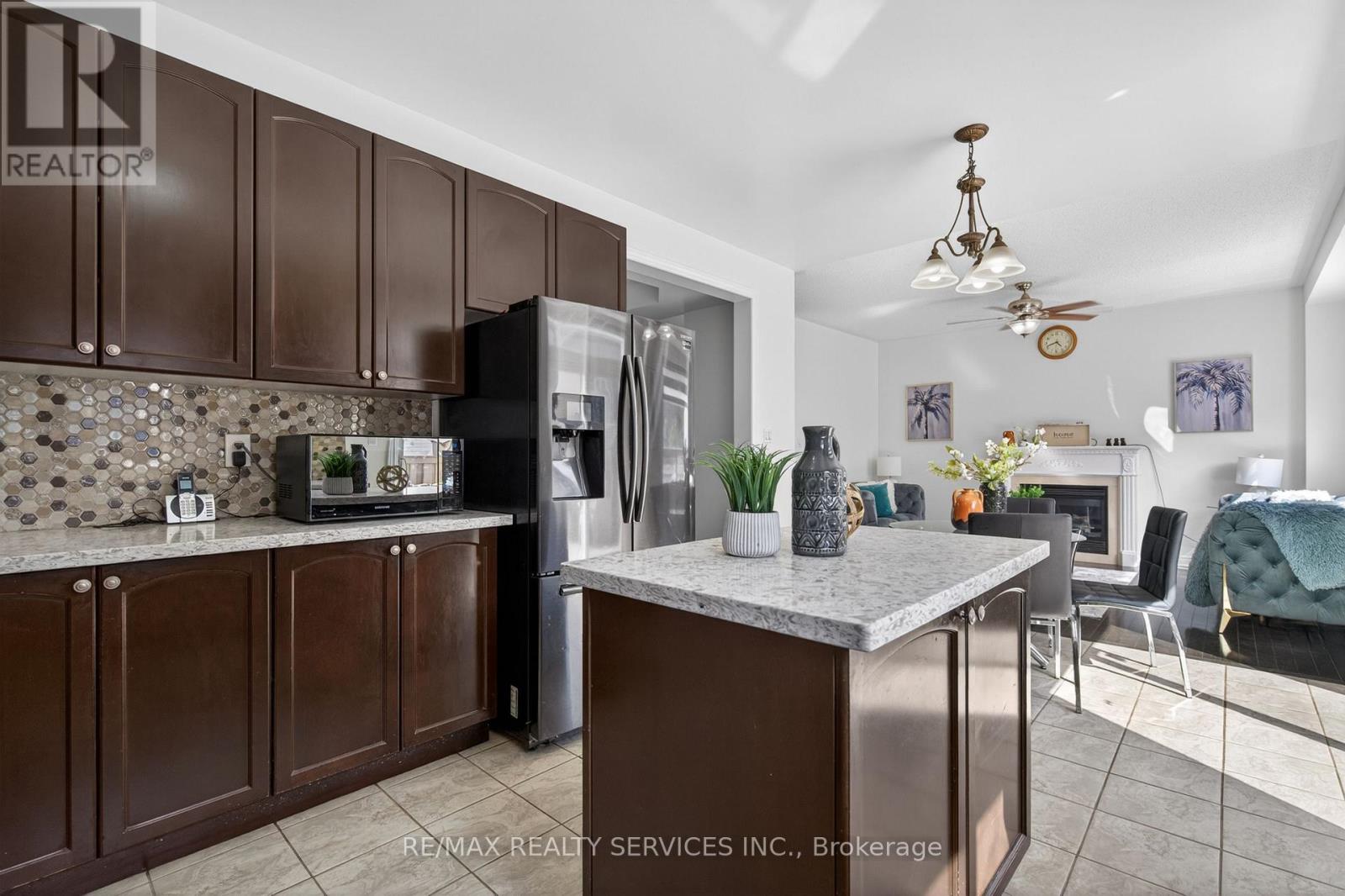 58 QUAILVALLEY DRIVE - 20