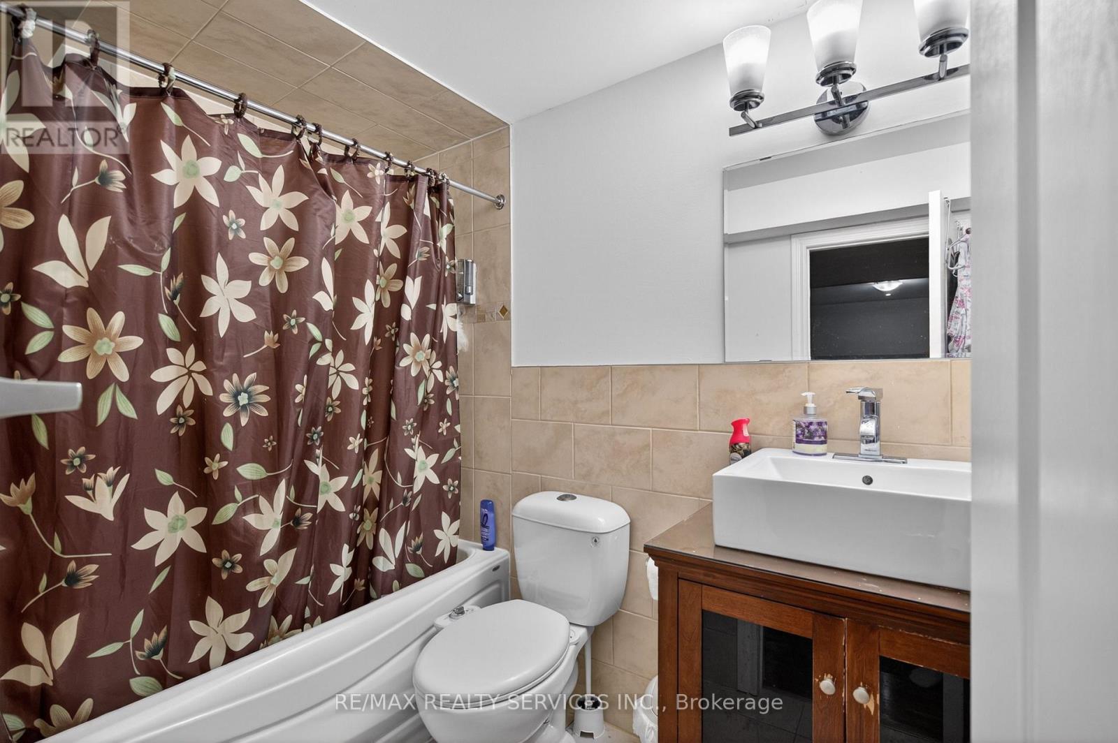 58 QUAILVALLEY DRIVE - 45