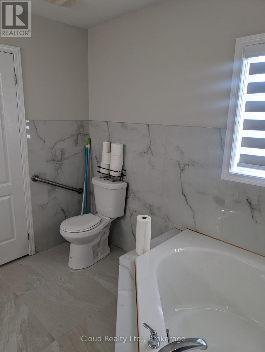 59 HAVILAND CIRCLE - 16