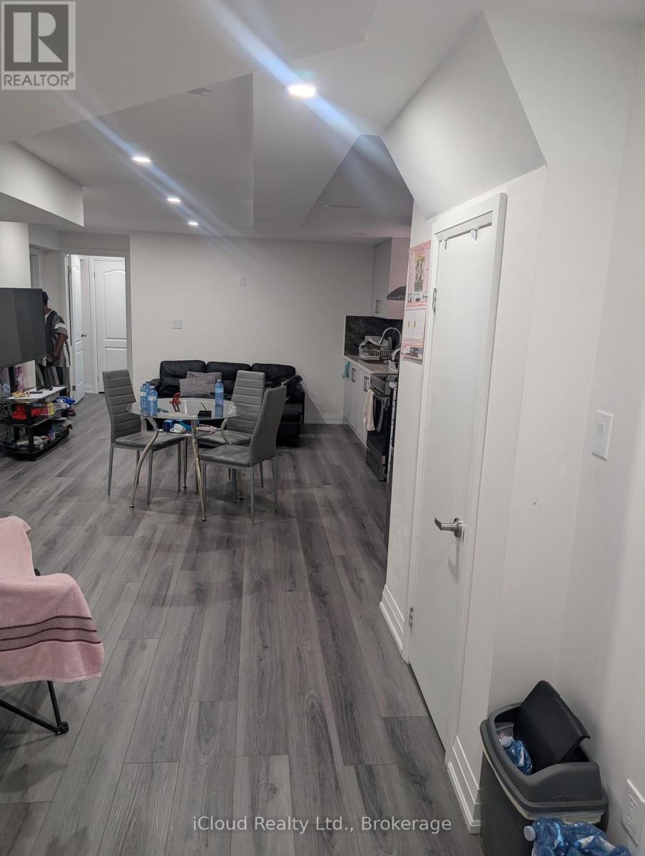 59 HAVILAND CIRCLE - 24