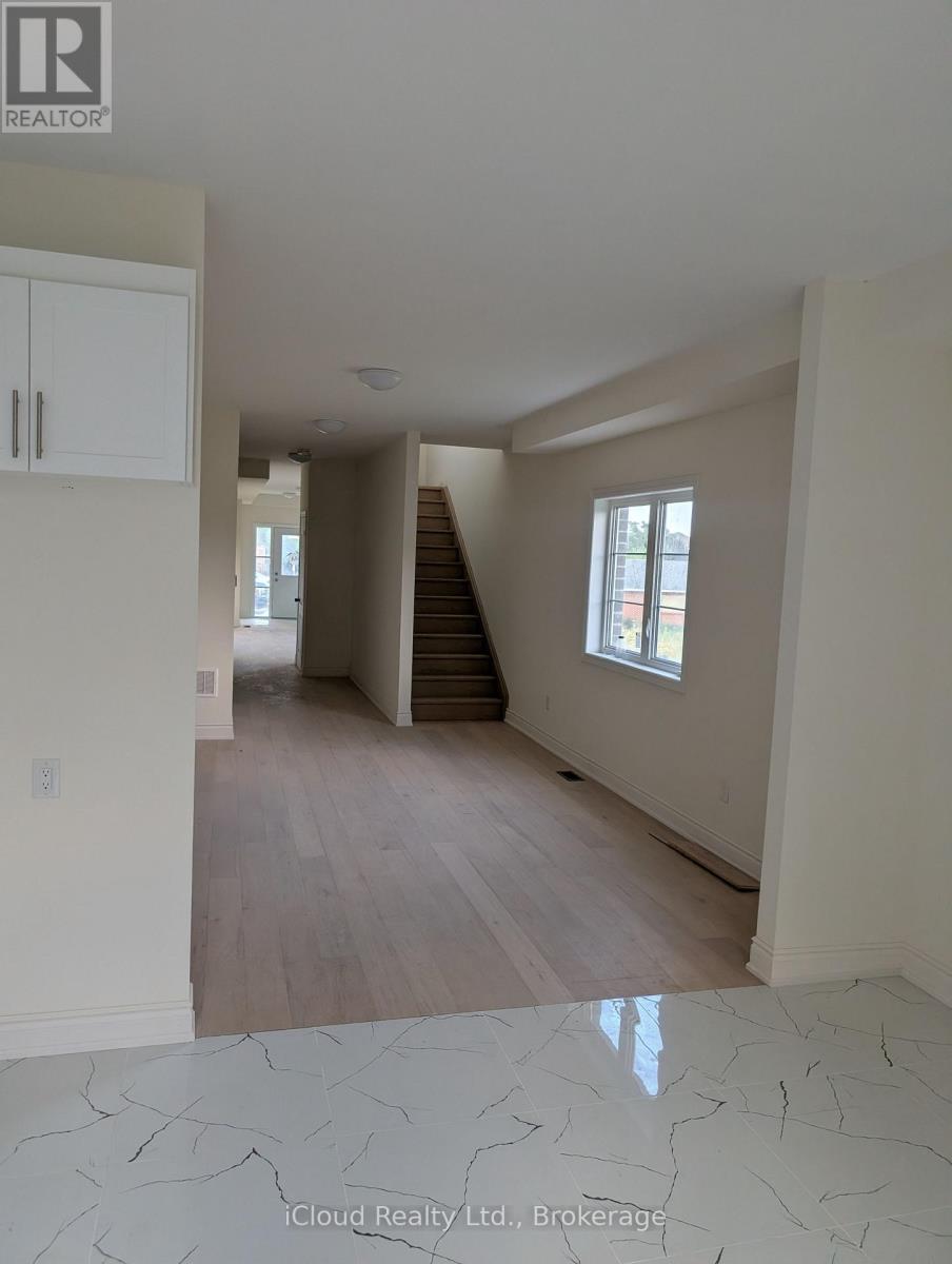 59 HAVILAND CIRCLE - 7