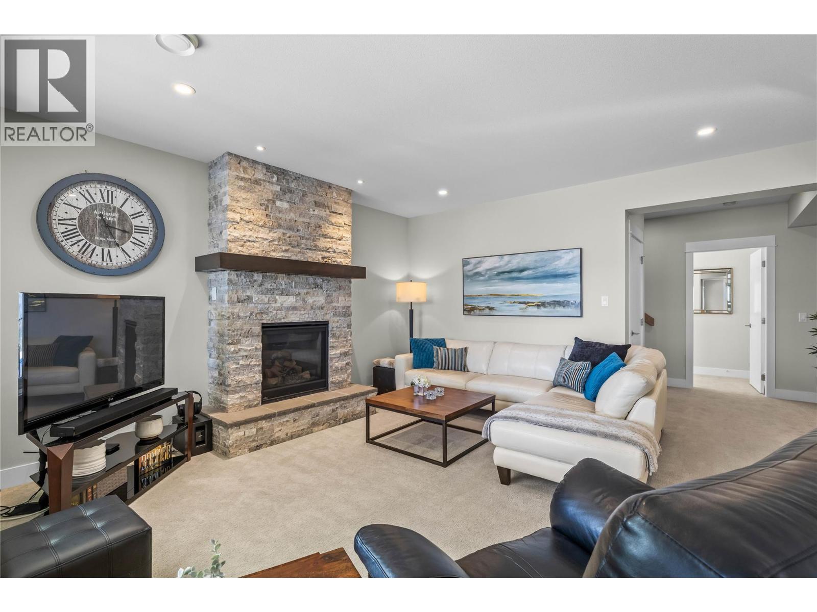 3136 SAGEVIEW Road - 34