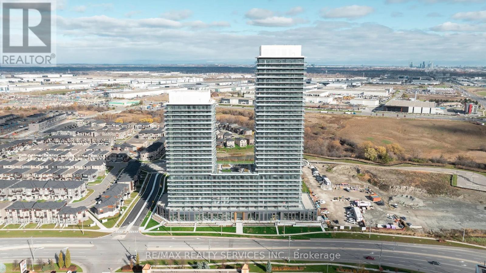 2210 - 15 SKYRIDGE DRIVE