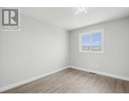 12 - 125 Sekura Crescent, Cambridge, ON N1R8B4 Photo 24