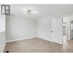 12 - 125 Sekura Crescent, Cambridge, ON N1R8B4 Photo 31