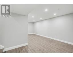 12 - 125 Sekura Crescent, Cambridge, ON N1R8B4 Photo 36
