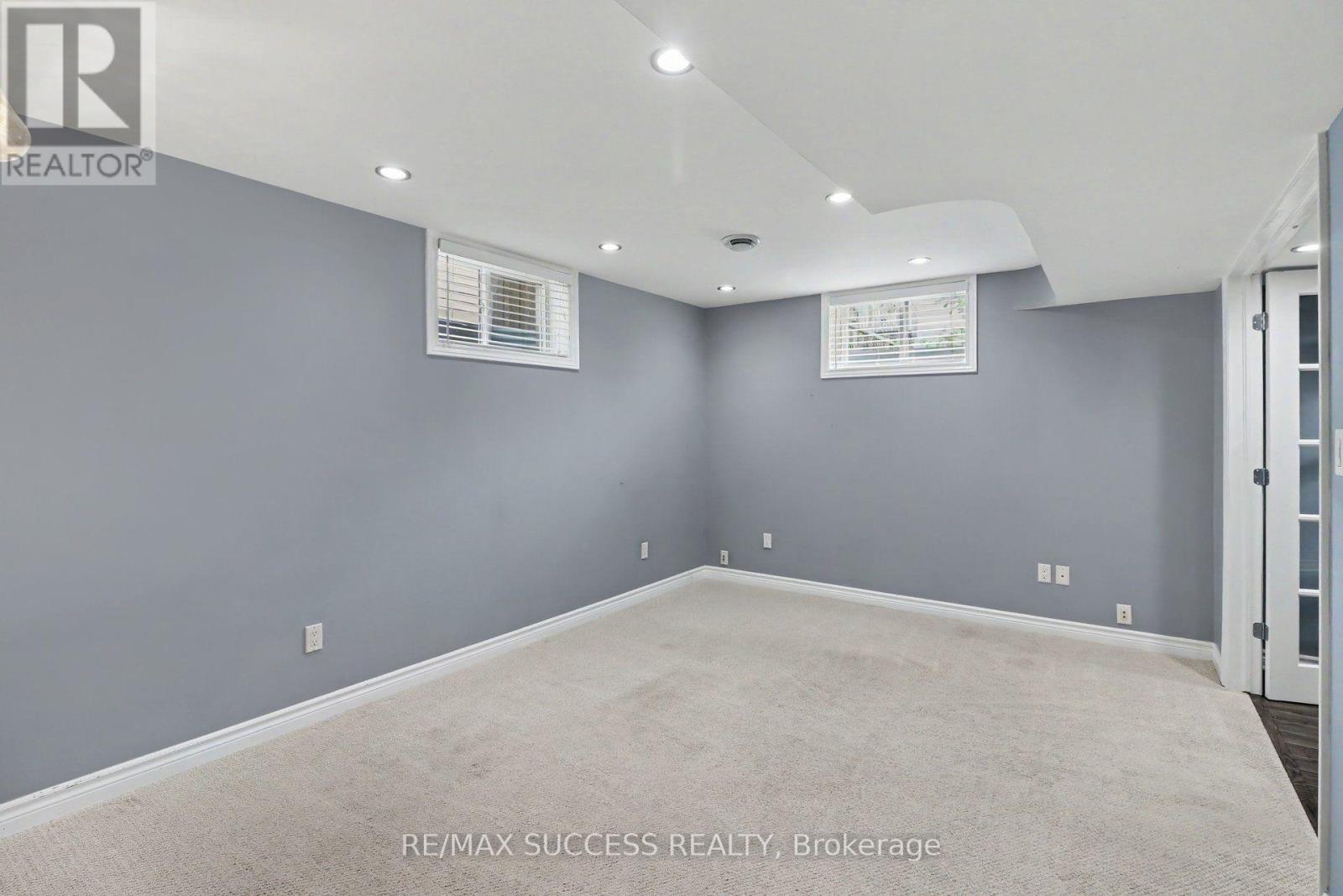 257 MICA CRESCENT - 30