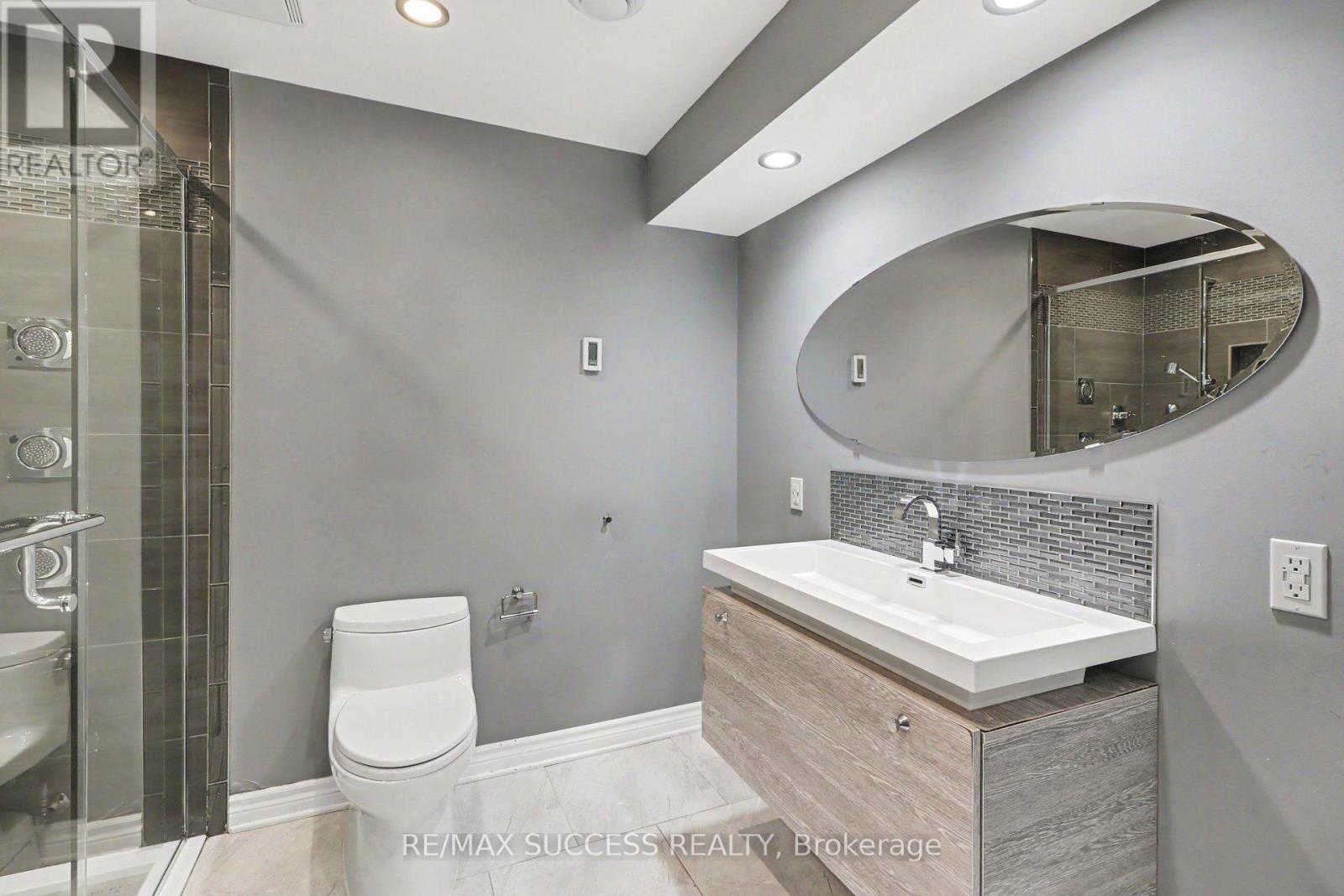 257 MICA CRESCENT - 32