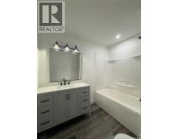 324 Penner Street, Waldheim, SK S0K4R0 Photo 22