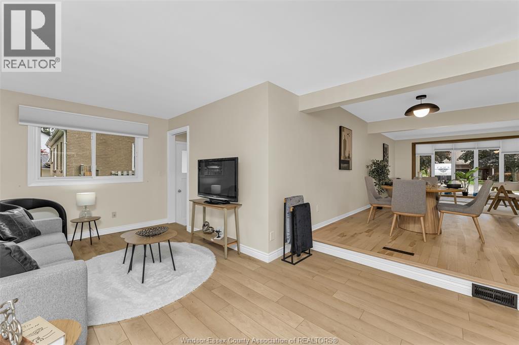 4069 ROSELAND DRIVE West - 12