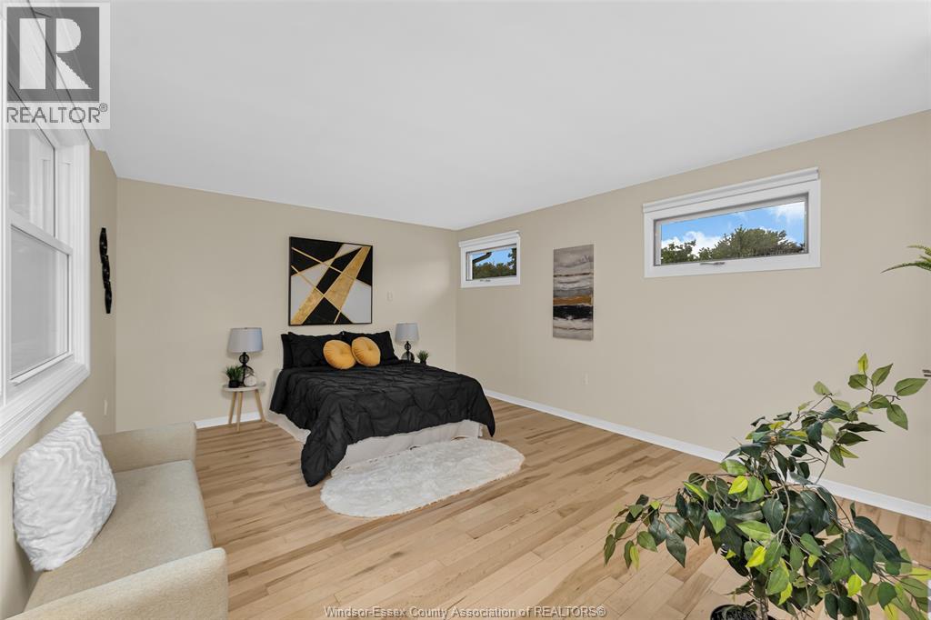 4069 ROSELAND DRIVE West - 17
