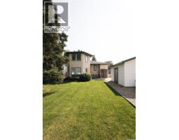 Bedroom - 631 Buchanan Drive, Prince Albert, SK S6V5Z7 Photo 7