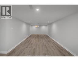 4pc Bathroom - 1217 Harrison Unit# 2, Windsor, ON N9C3J4 Photo 7