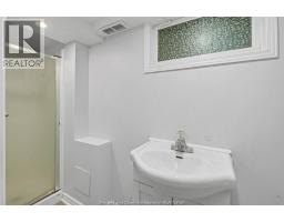 1217 Harrison Unit# 2, Windsor, ON N9C3J4 Photo 12
