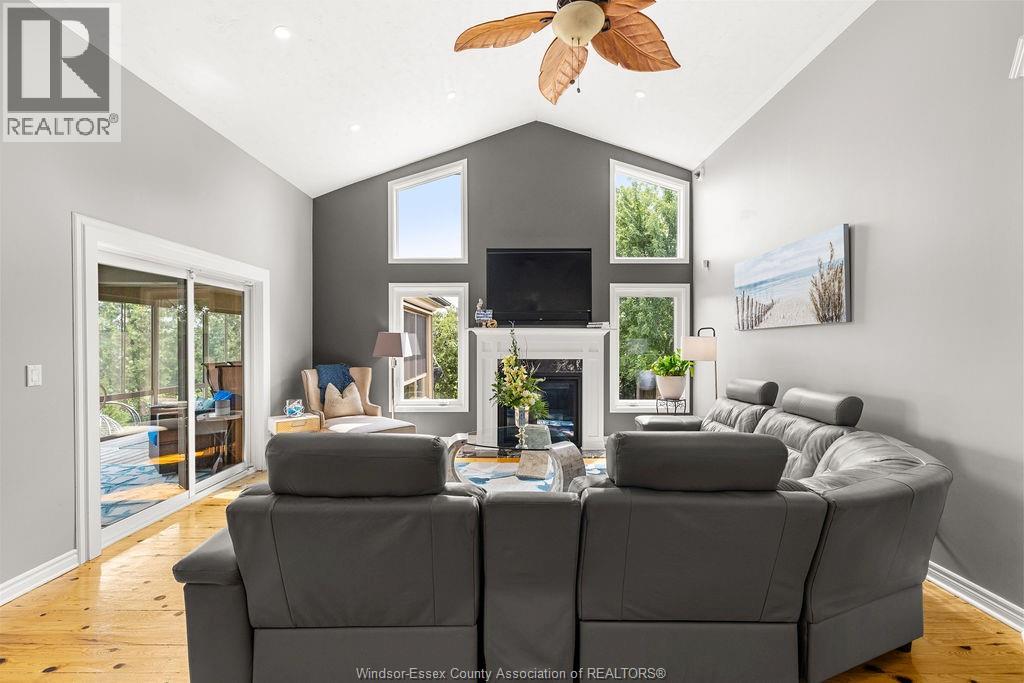 1099 WALLS ROAD - 10