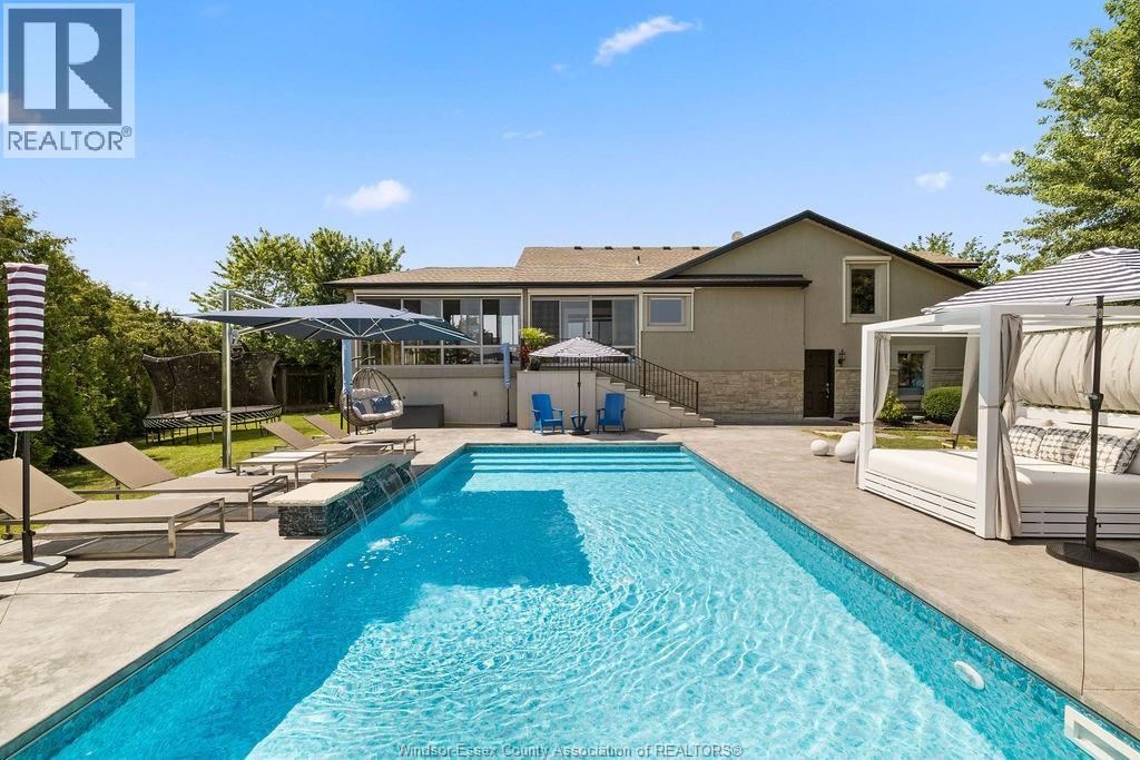 1099 WALLS ROAD - 43