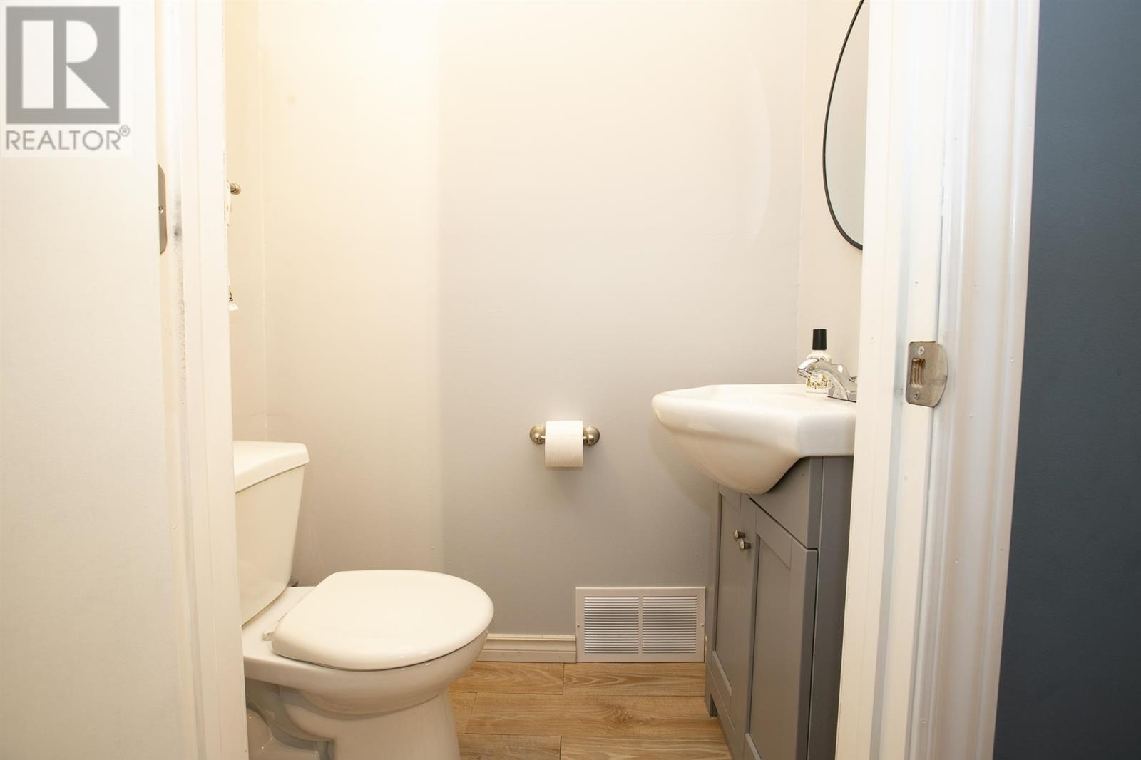 50 Parker AVE - 24