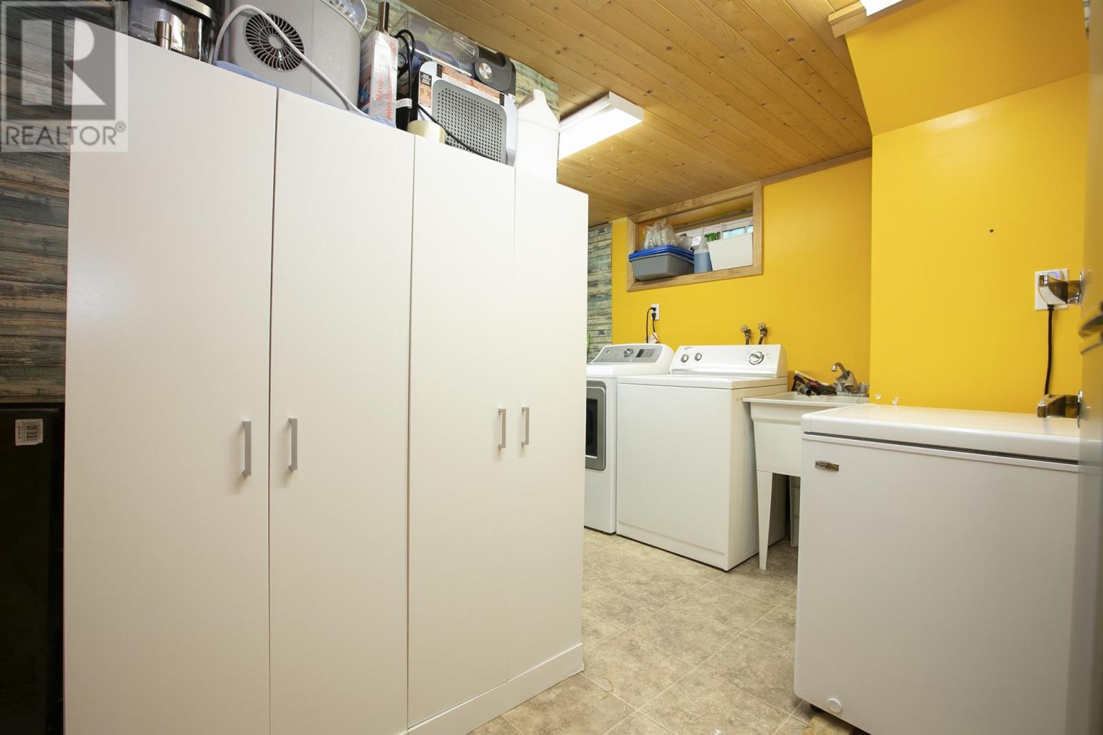 50 Parker AVE - 46