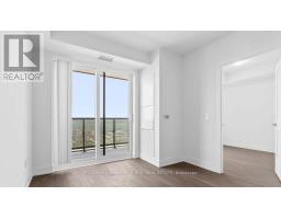 2304 - 2550 Simcoe Street N, Oshawa, ON L1N0R5 Photo 11
