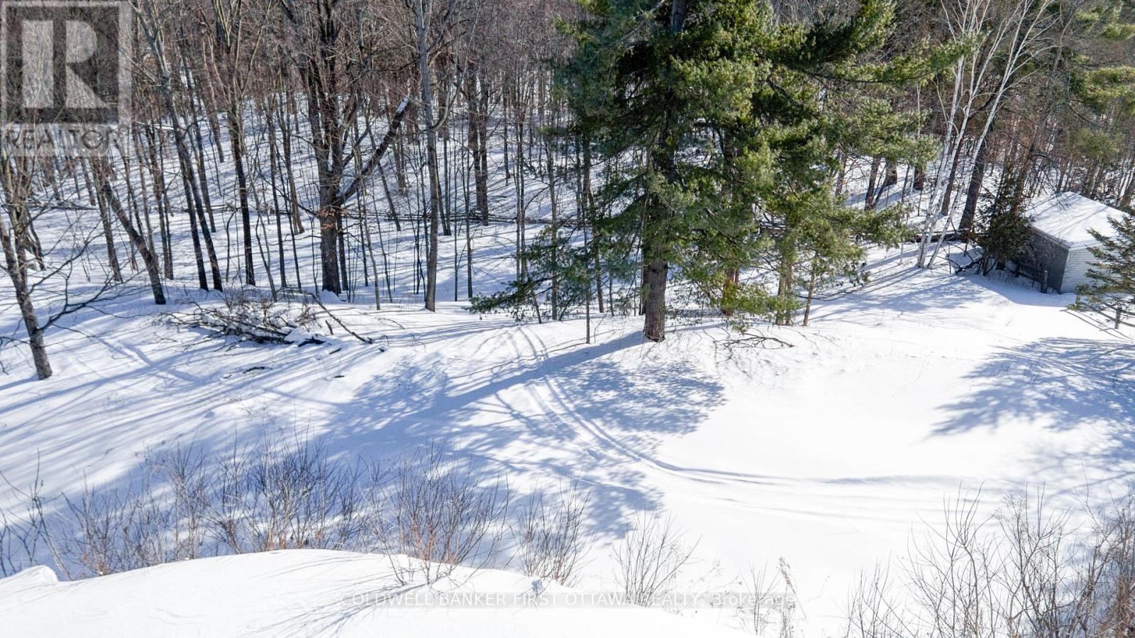109 BENNETT LAKE ROAD