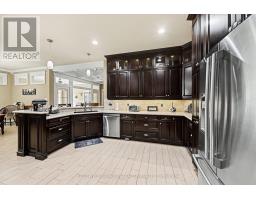 Family room - 1159 Jamieson Lane, Renfrew, ON K7V3Z4 Photo 12