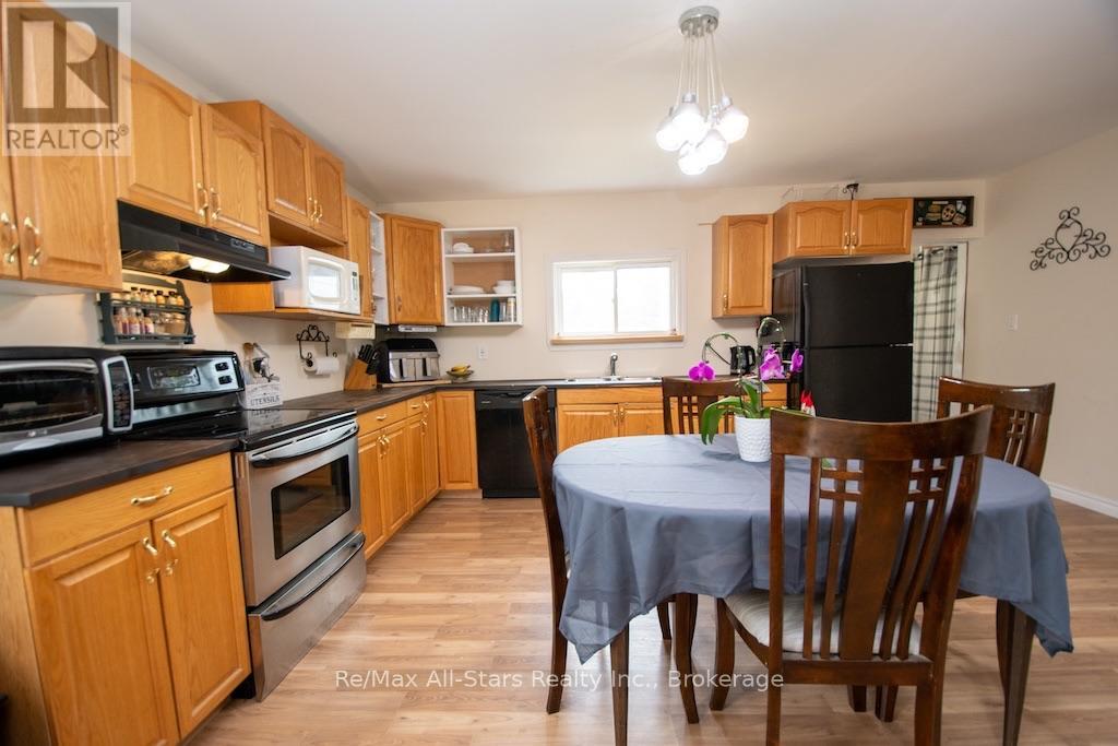 59 GEORGE STREET W - Image 11