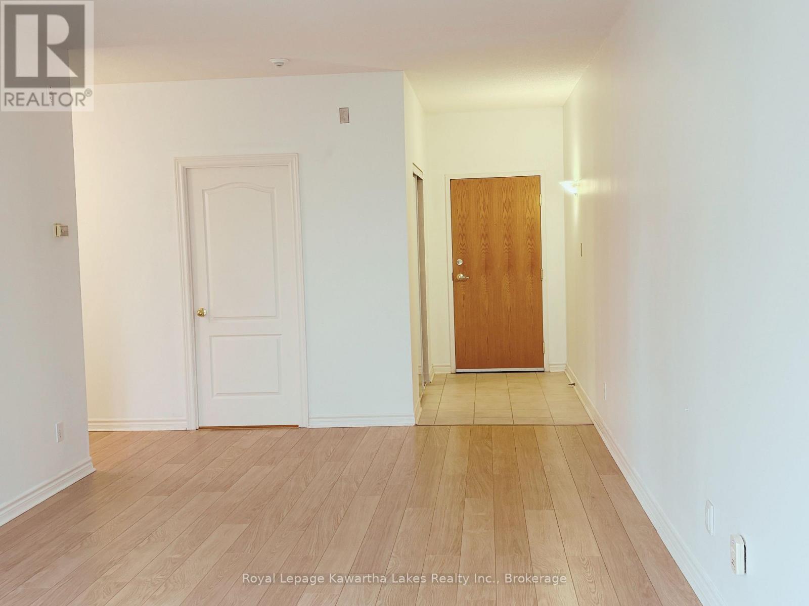 #404 51 RIVERMILL BOULEVARD - Image 5