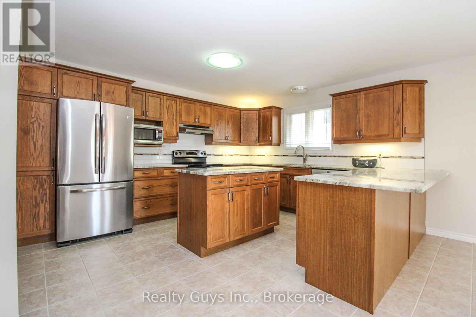1682 KEPPLER CRESCENT - 21