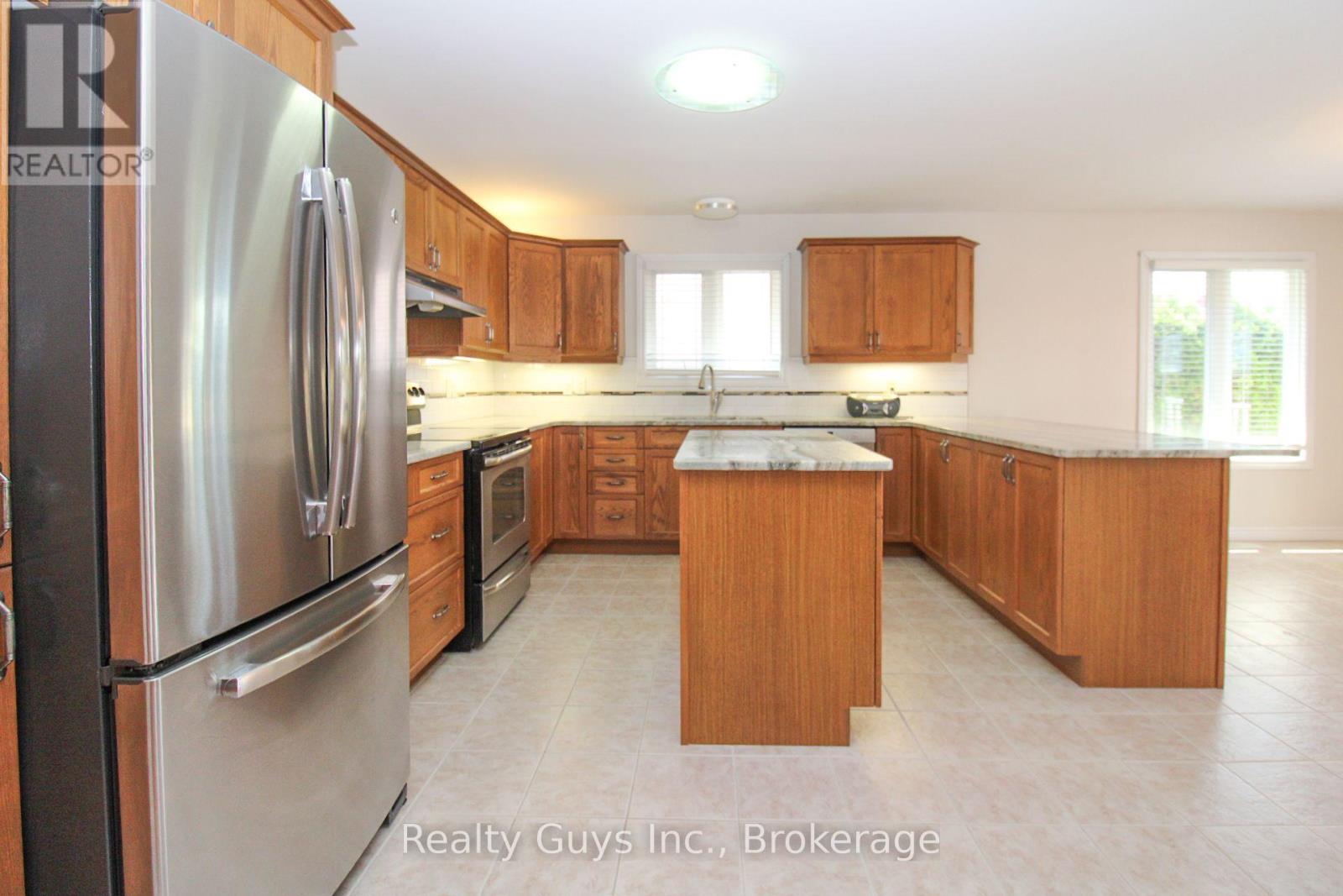 1682 KEPPLER CRESCENT - 23