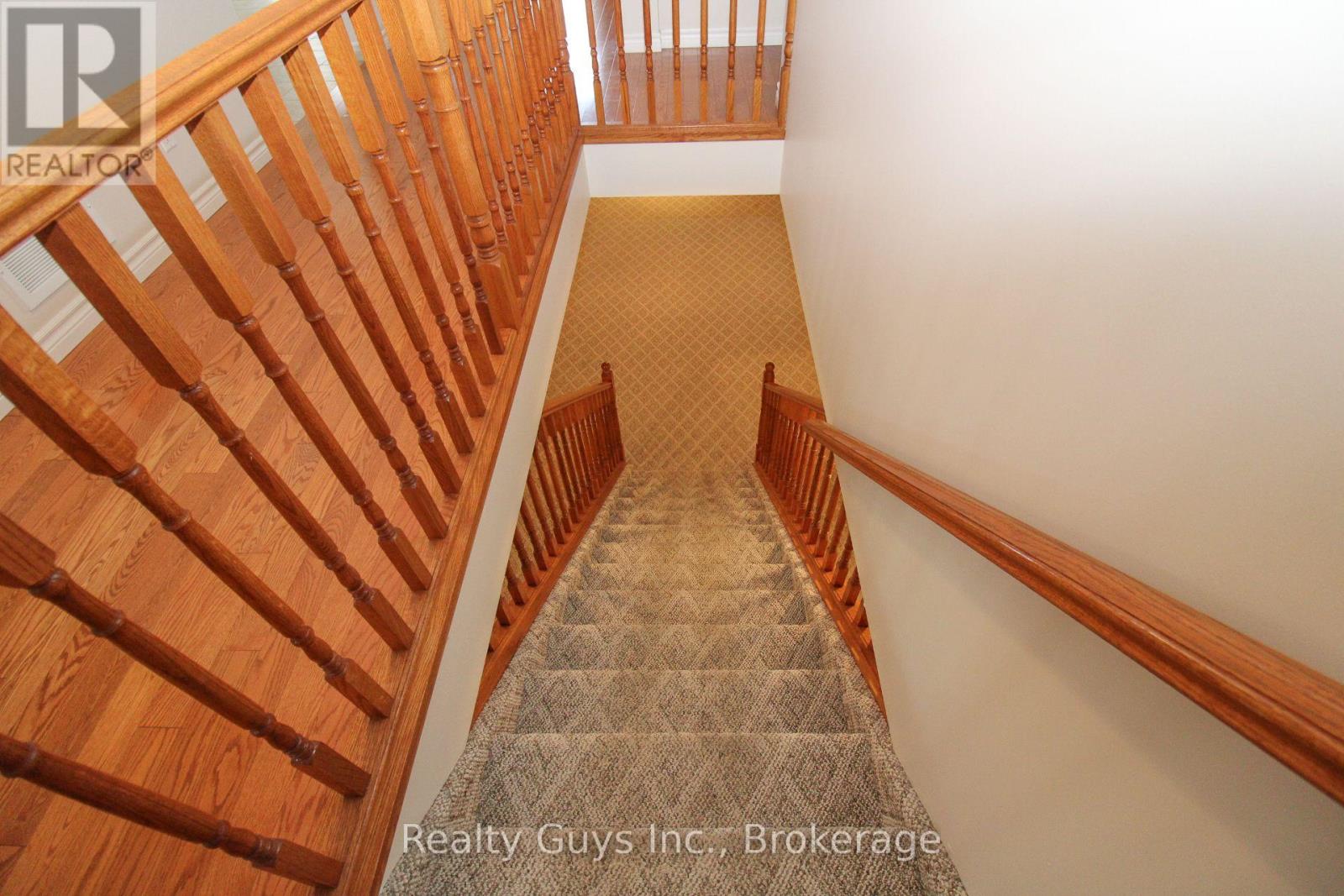 1682 KEPPLER CRESCENT - 36