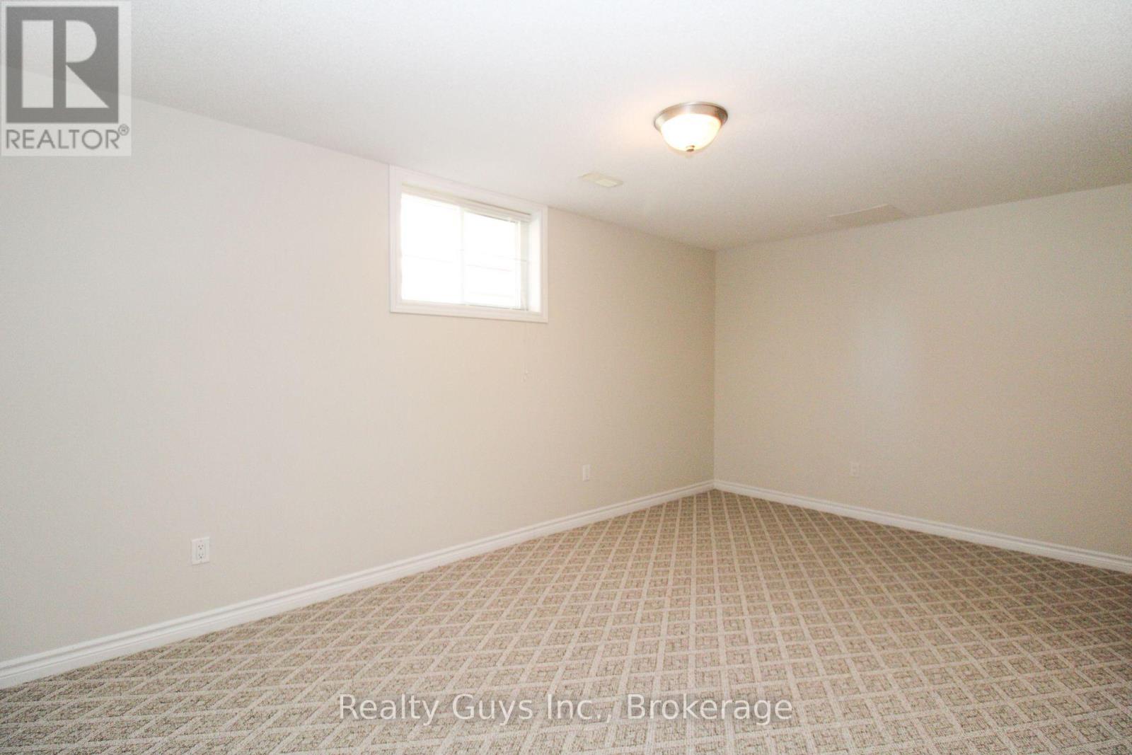 1682 KEPPLER CRESCENT - 41