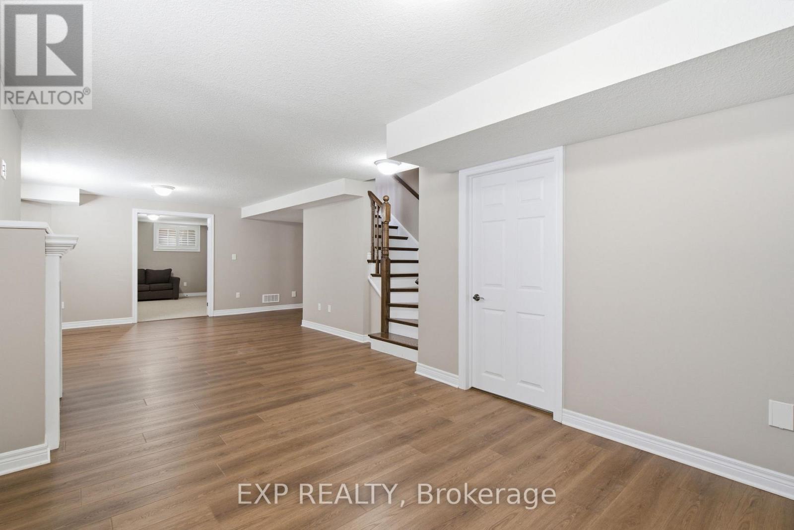 681 SILVERFOX PLACE - 28
