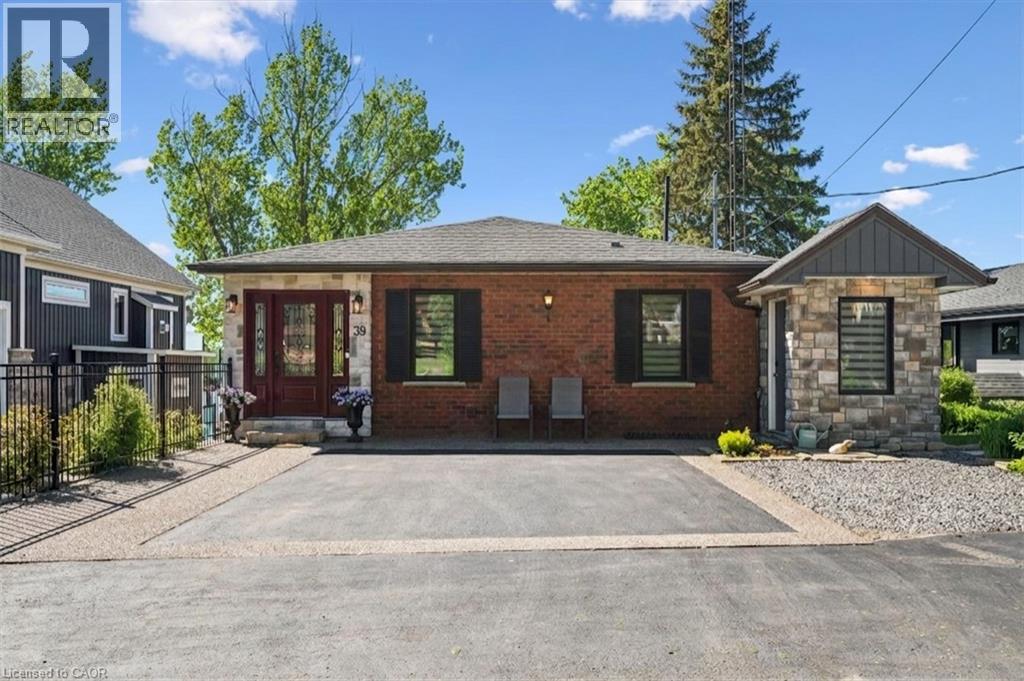 39 HOLLY Trail — photo 2
