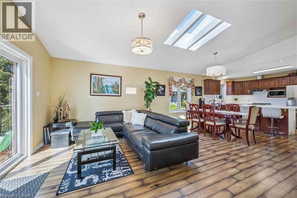 39 HOLLY Trail - 12
