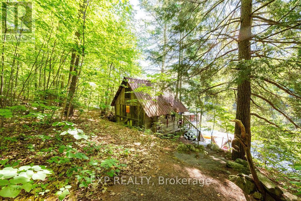 2205 CALABOGIE ROAD - Image 32