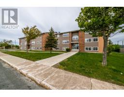 Unit 107 - 122 Terra Nova Road thumbnail 2